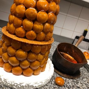 Croquembouche 160 choux